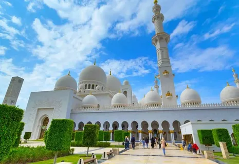 Abu Dhabi tour Attraction